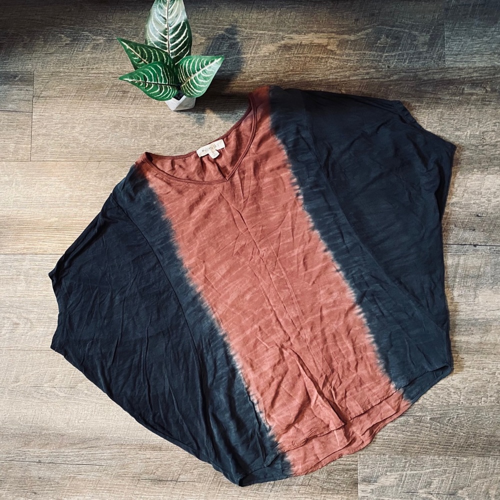 Batwing Top 💛 FREE WITH BUNDLE
